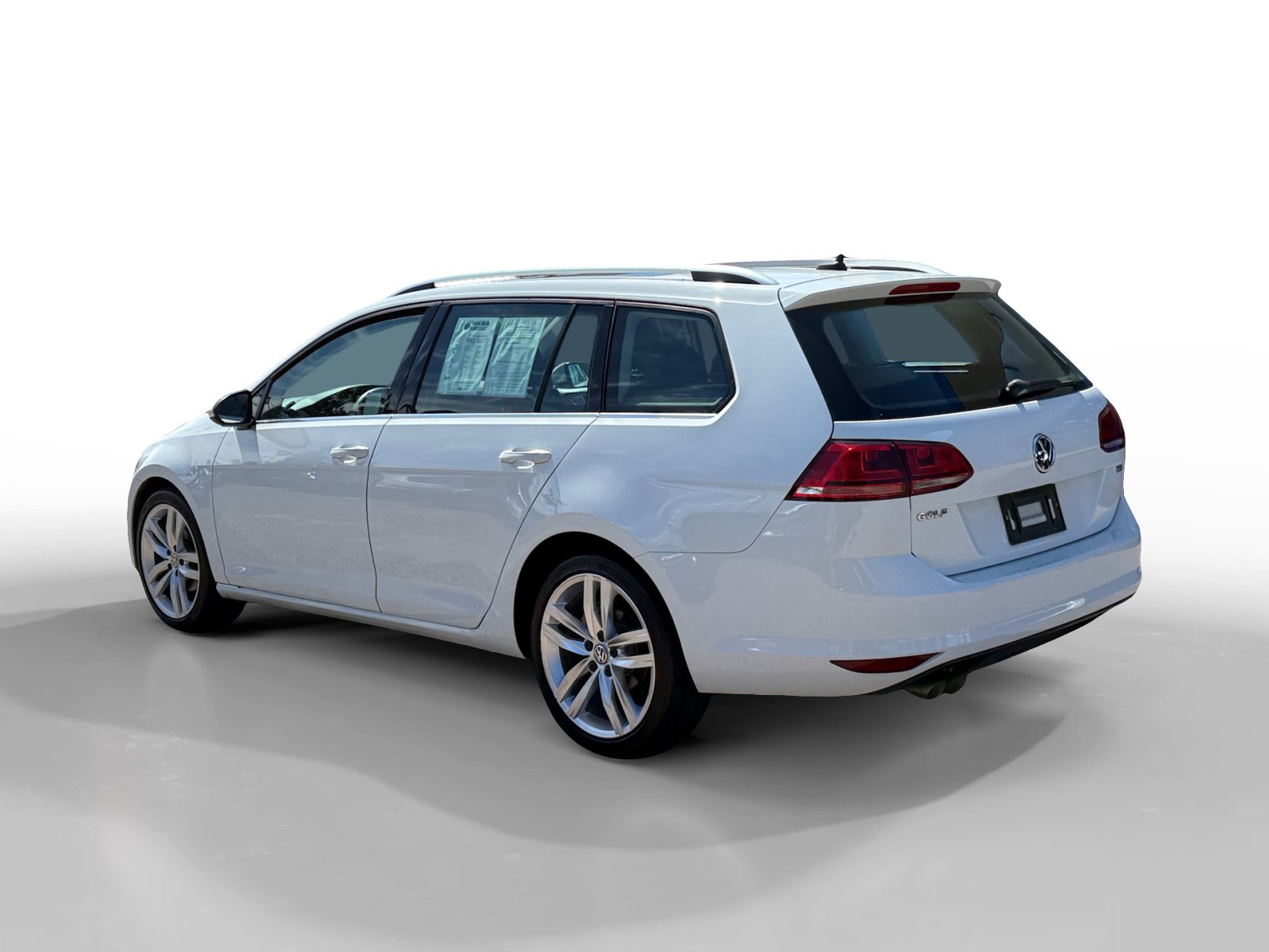 Used 2015 Volkswagen Golf TDI SEL w/ Lighting Package (SEL) FWD image 3