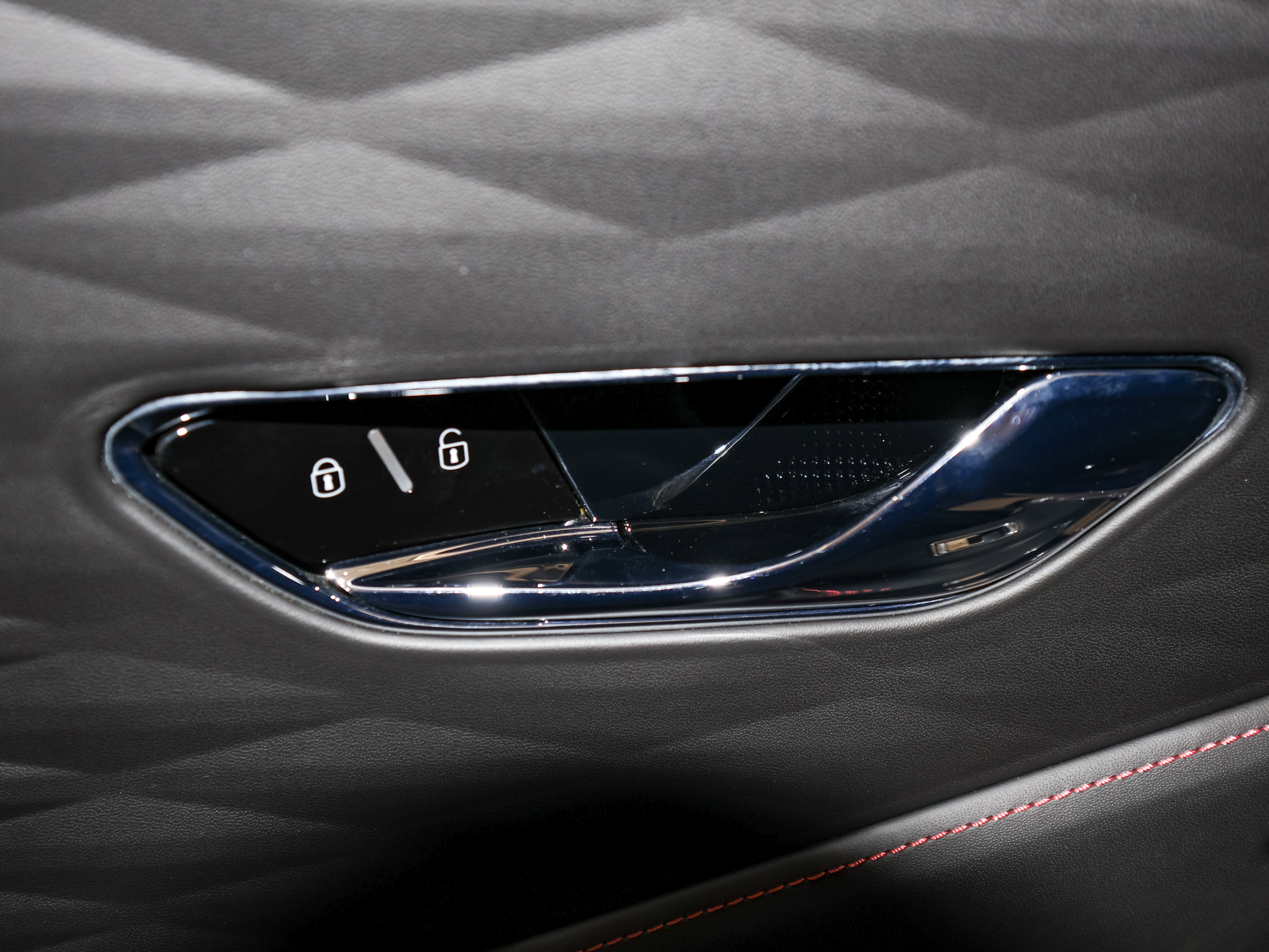 Used 2022 Bentley Flying Spur V8 image 26