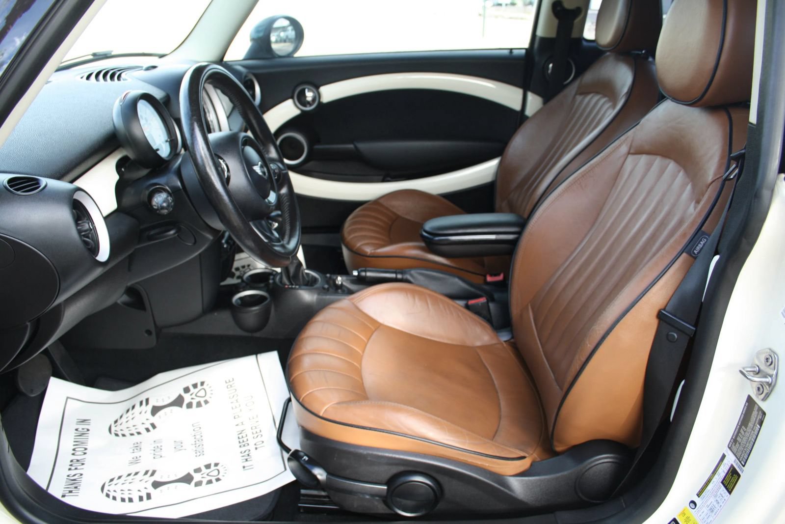 Used 2013 MINI Cooper Clubman FWD image 11