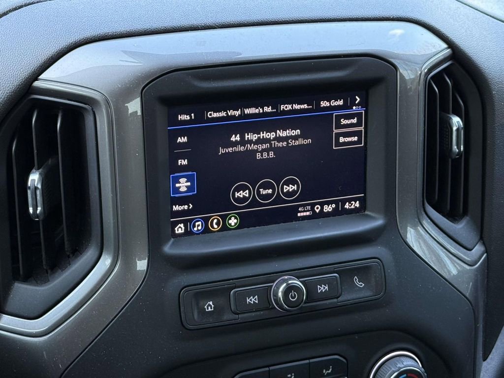 Used 2022 Chevrolet Silverado 1500 Custom image 15