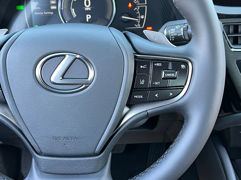New 2025 Lexus ES 300h w/ Premium Package image 20