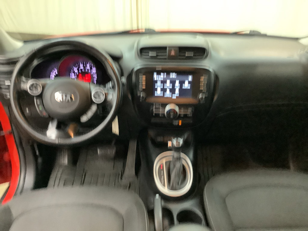 Used 2019 Kia Soul + image 25