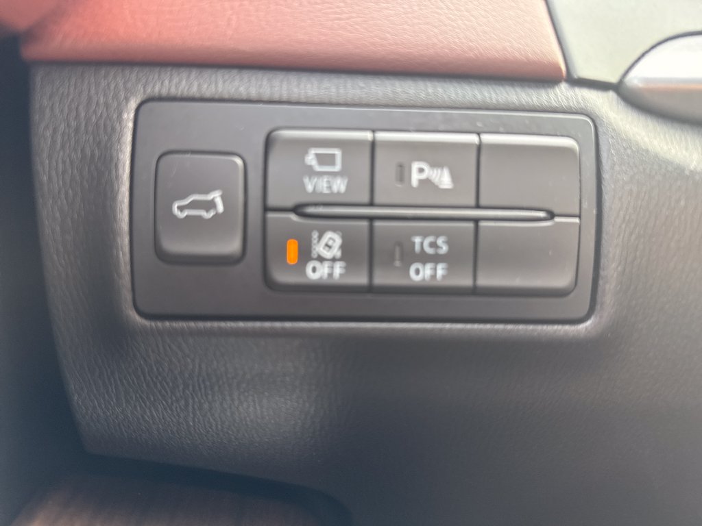 Used 2019 MAZDA CX-9 Signature AWD/4WD image 24