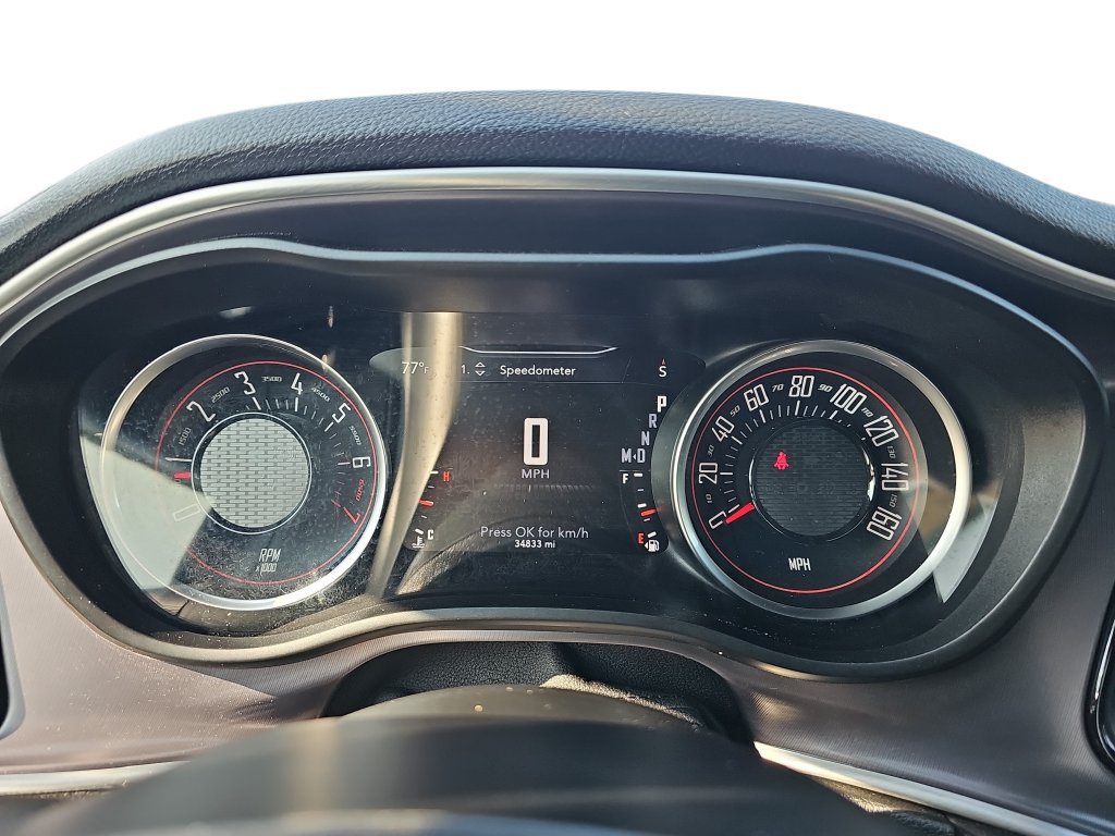 Used 2019 Dodge Challenger SXT RWD image 19