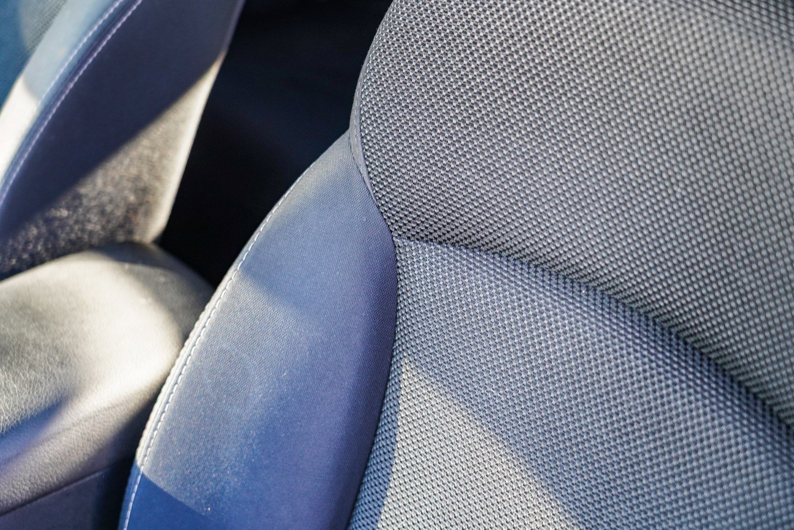 Used 2015 Subaru Crosstrek 2.0i Premium w/ Popular Package #2 image 26