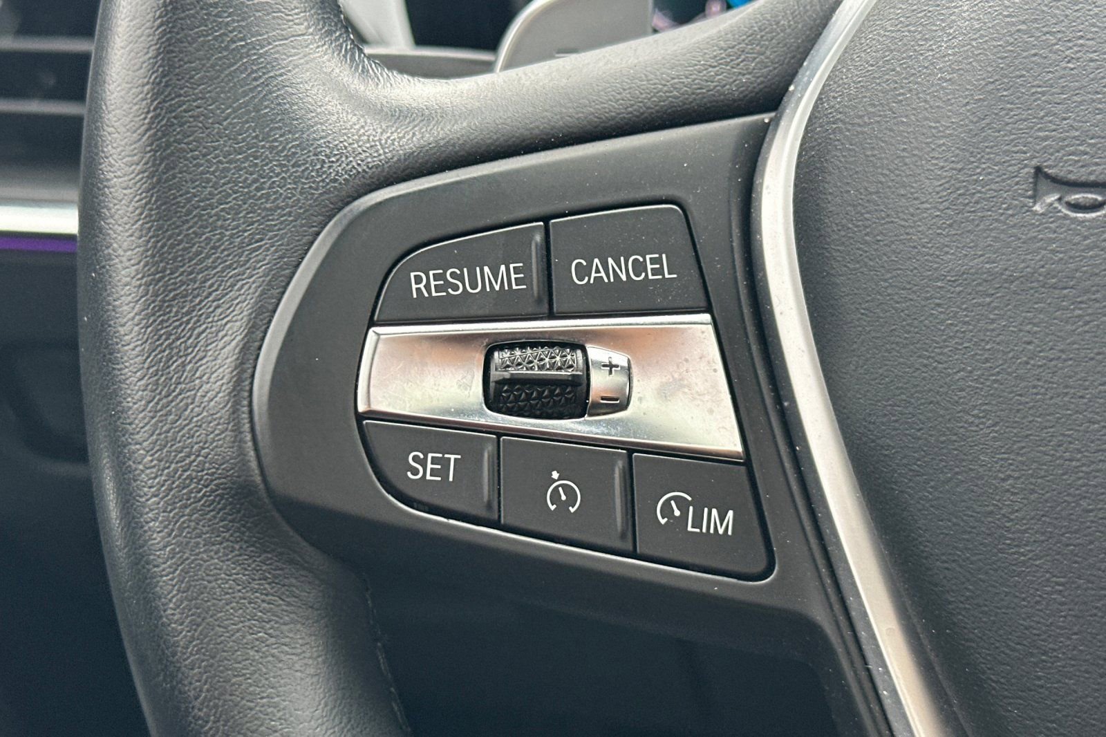 Used 2021 BMW 330e w/ Driving Assistance Package image 37