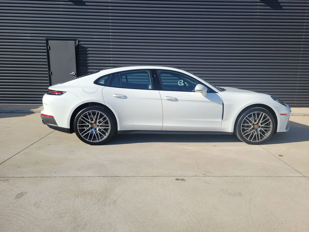 Used 2025 Porsche Panamera 4 image 6