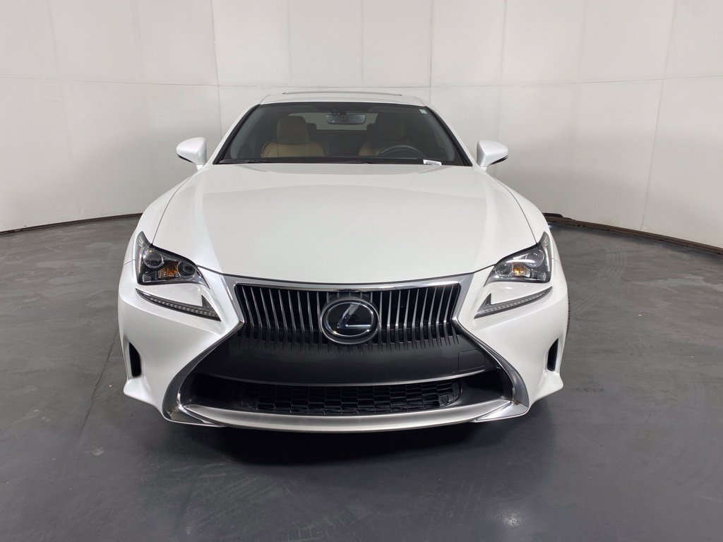 Used 2015 Lexus RC 350 w/ Luxury Package RWD image 4