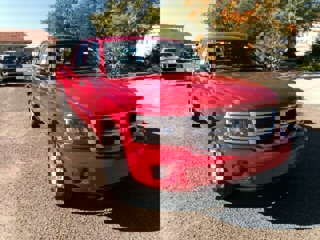 Used 2011 Dodge Dakota Big Horn image 4