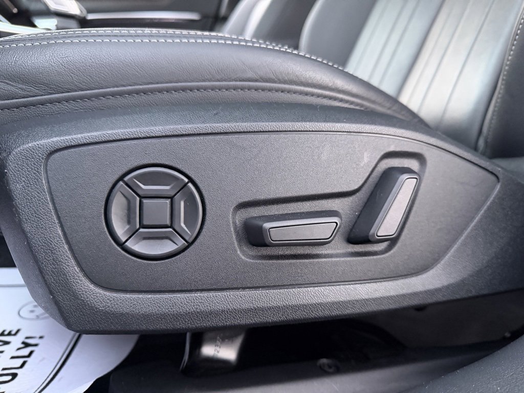 Used 2023 Audi A6 Premium Plus w/ Premium Plus Package image 20