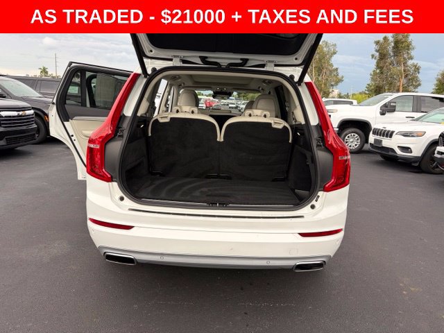 Used 2021 Volvo XC90 T5 Momentum w/ Protection Package Premier FWD image 17