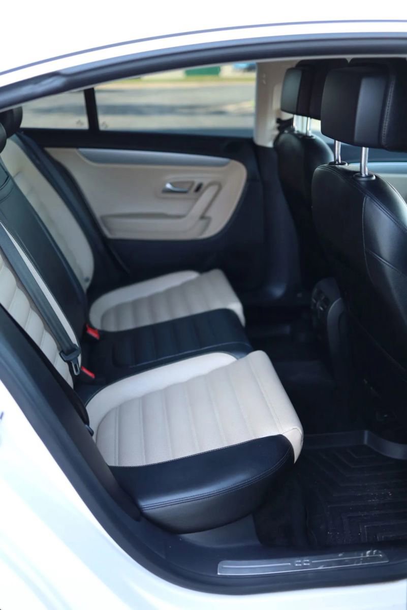 Used 2013 Volkswagen CC Sport Plus image 42