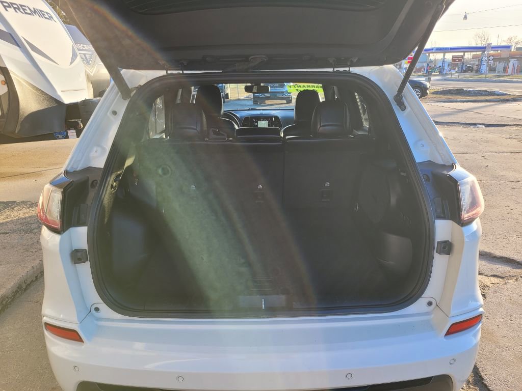 Used 2019 Jeep Cherokee High Altitude image 44