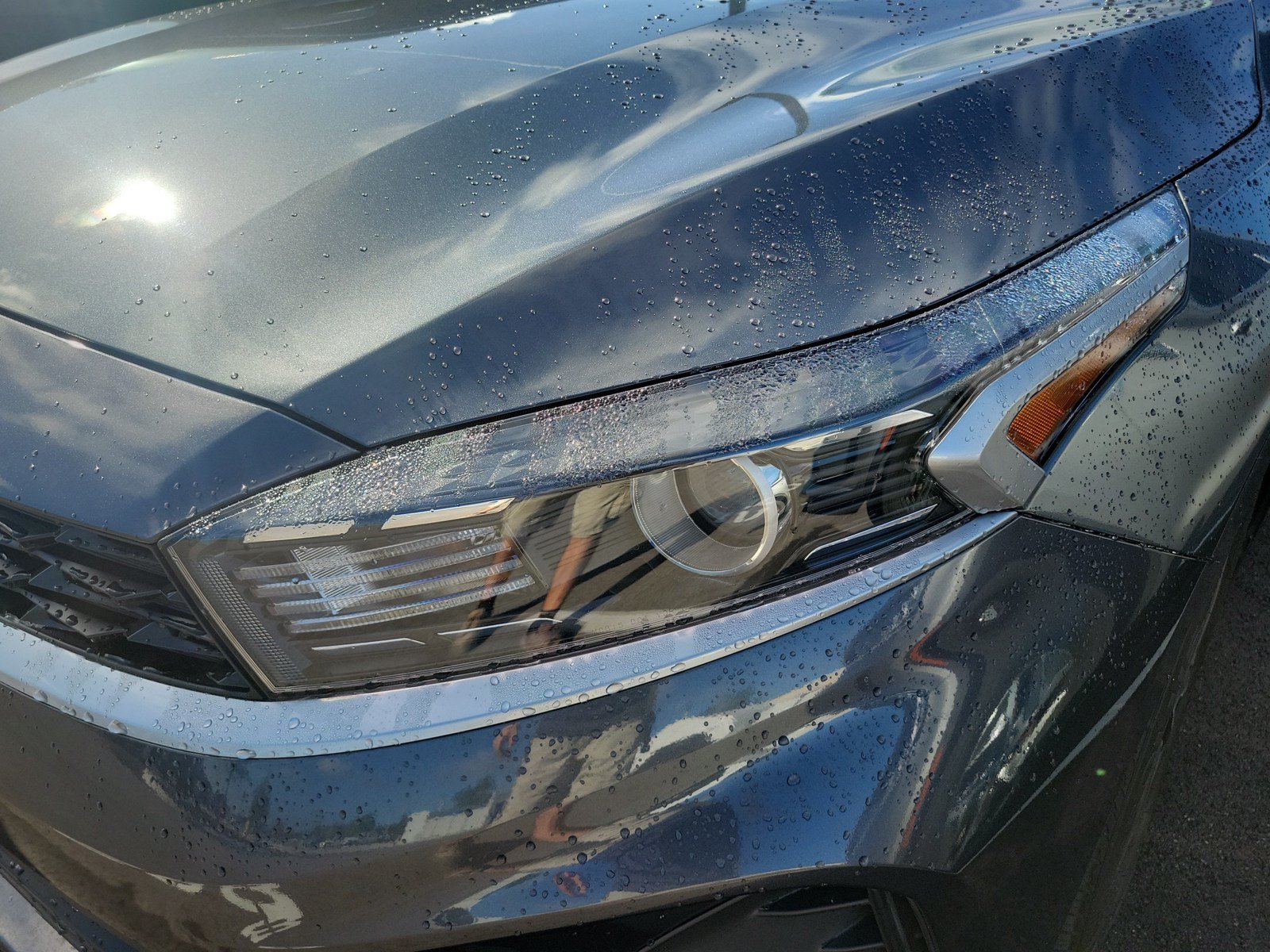 Used 2023 Kia Forte LXS w/ LXS Technology Package FWD image 5
