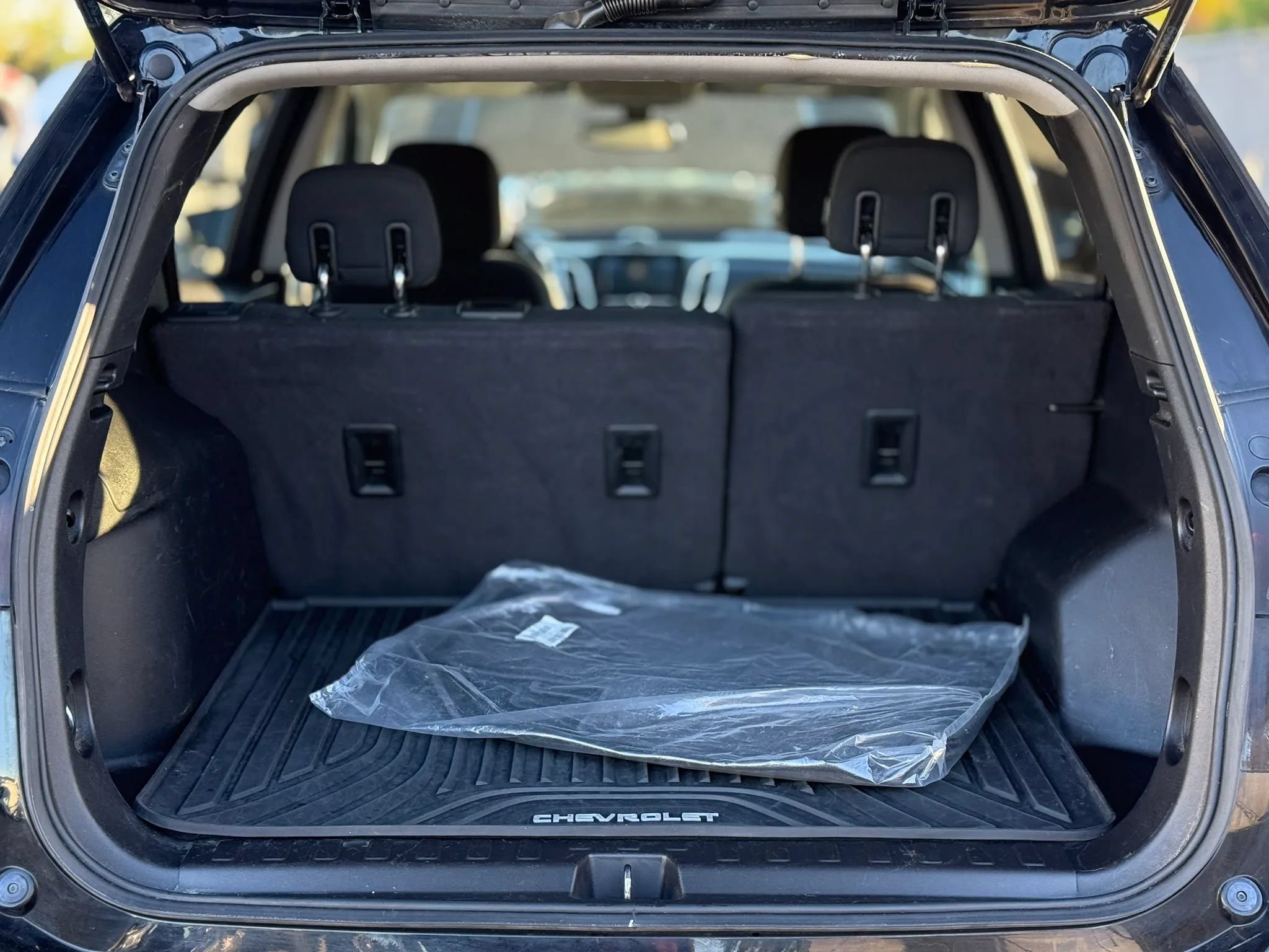 Used 2018 Chevrolet Equinox LT FWD image 28