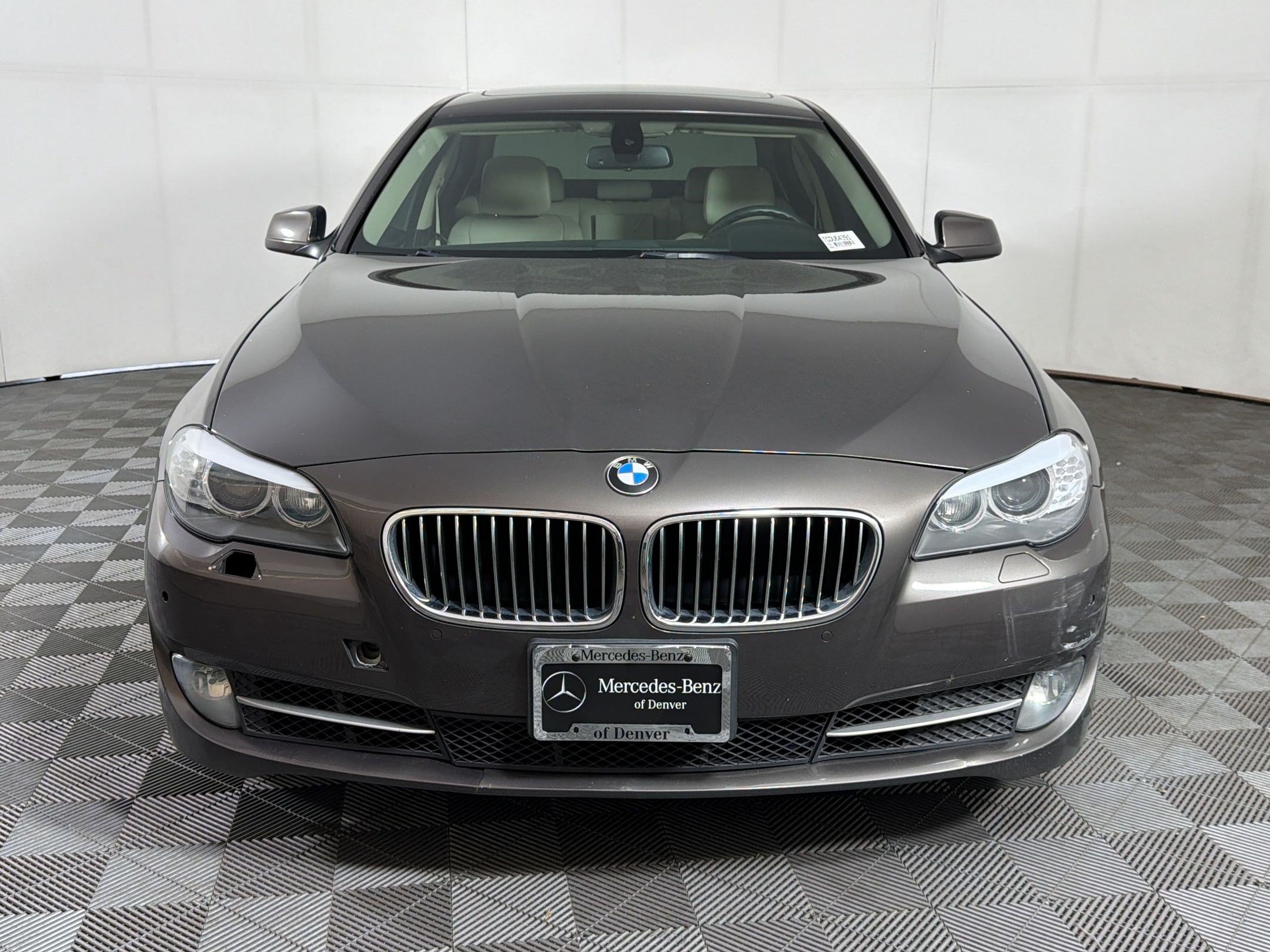 Used 2012 BMW 535i xDrive Sedan AWD/4WD image 6