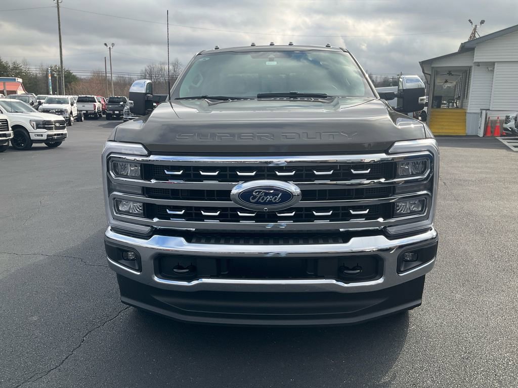 New 2026 Ford F250 Lariat w/ Chrome Package image 2