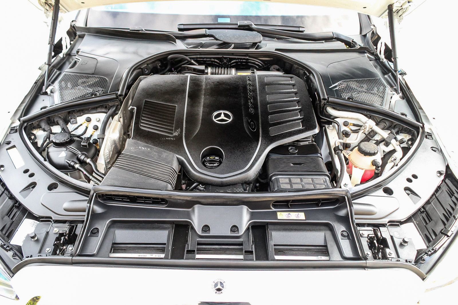 Certified 2022 Mercedes-Benz S 500 4MATIC image 27