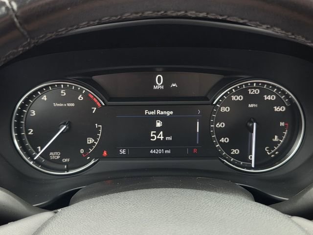 Used 2023 Cadillac XT4 Premium Luxury w/ Enhanced Visibility Package FWD image 27