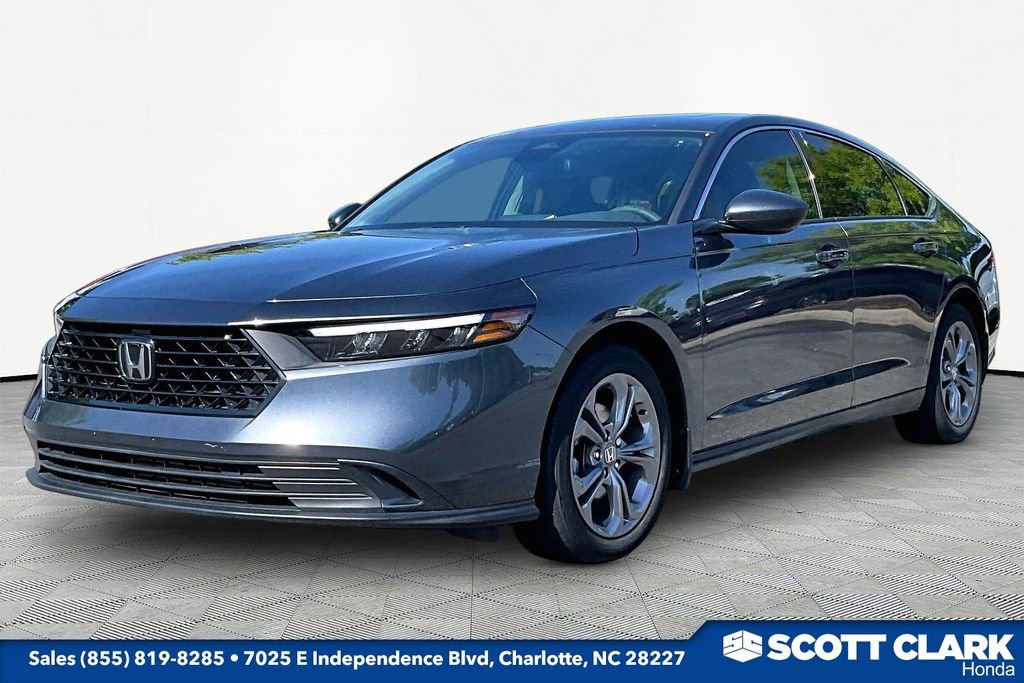 Used 2024 Honda Accord EX image 3