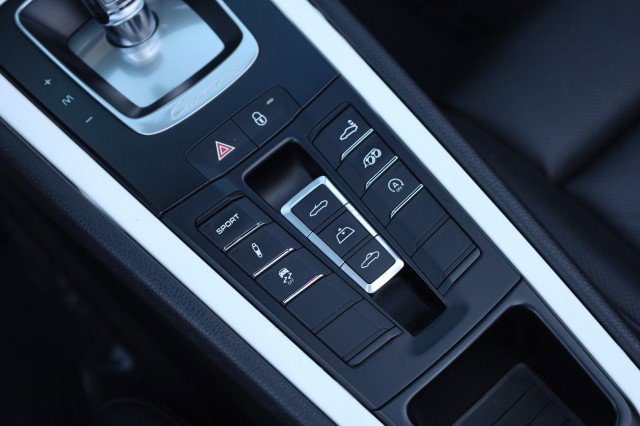 Used 2012 Porsche 911 Carrera S RWD image 39