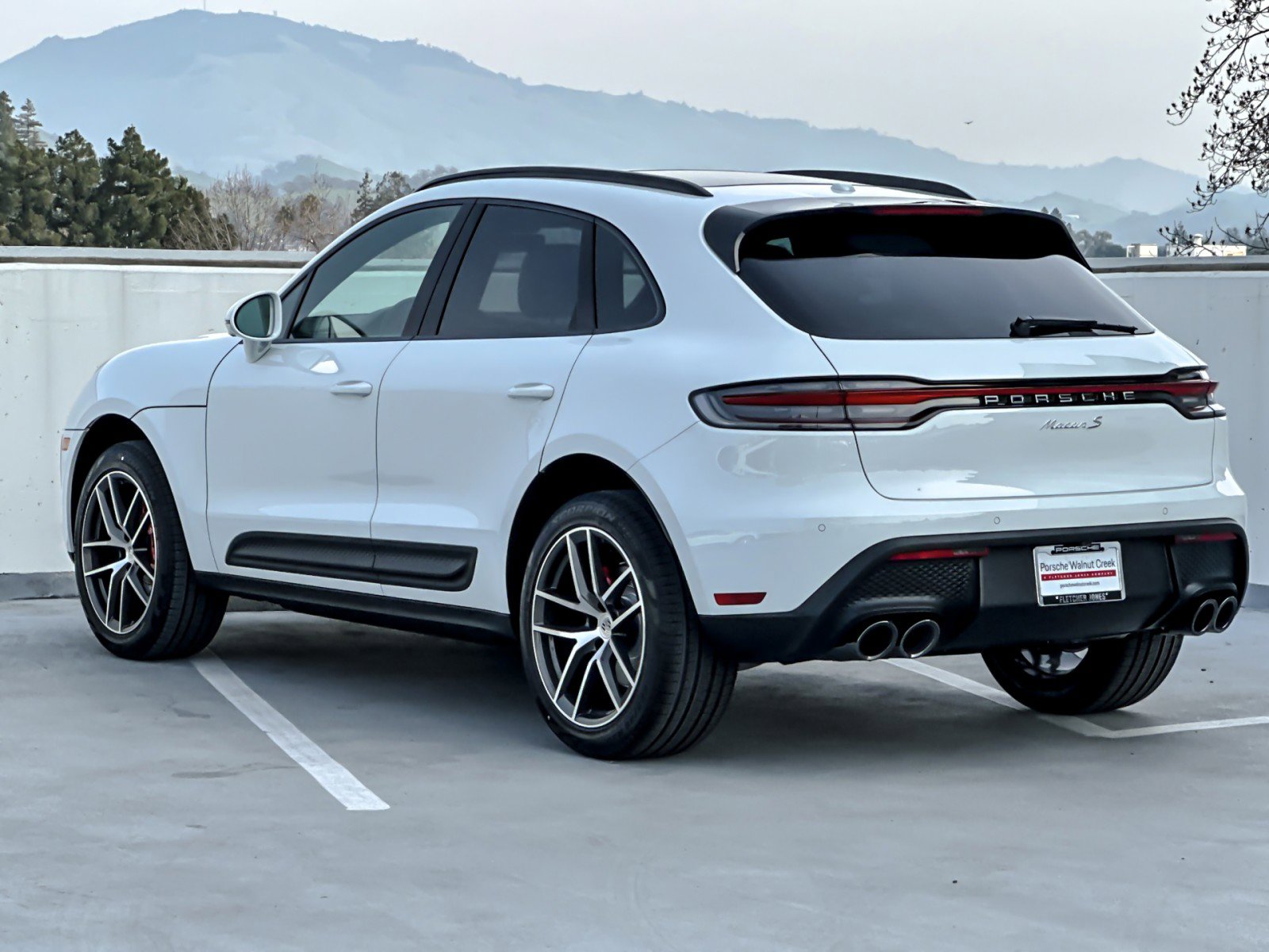 New 2026 Porsche Macan S image 3