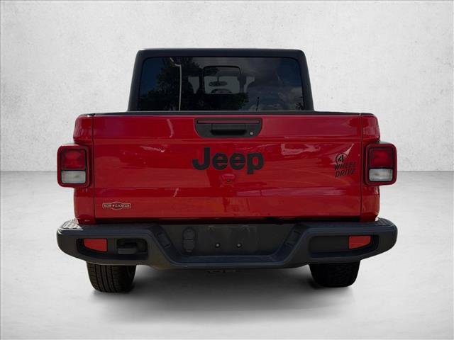 Used 2022 Jeep Gladiator Sport AWD/4WD image 7