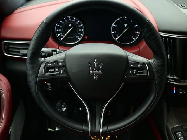 Used 2022 Maserati Levante Modena image 12