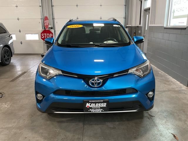 Used 2016 Toyota RAV4 XLE image 2