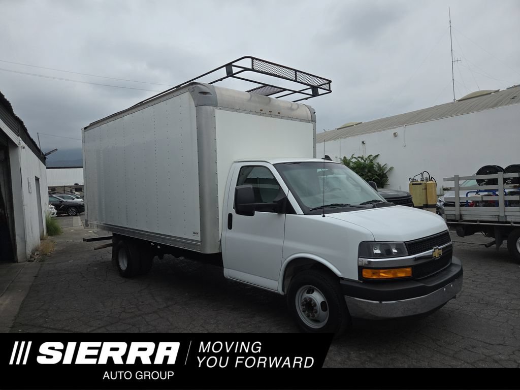 Used 2021 Chevrolet Express 3500 w/ Power Convenience Package RWD image 1