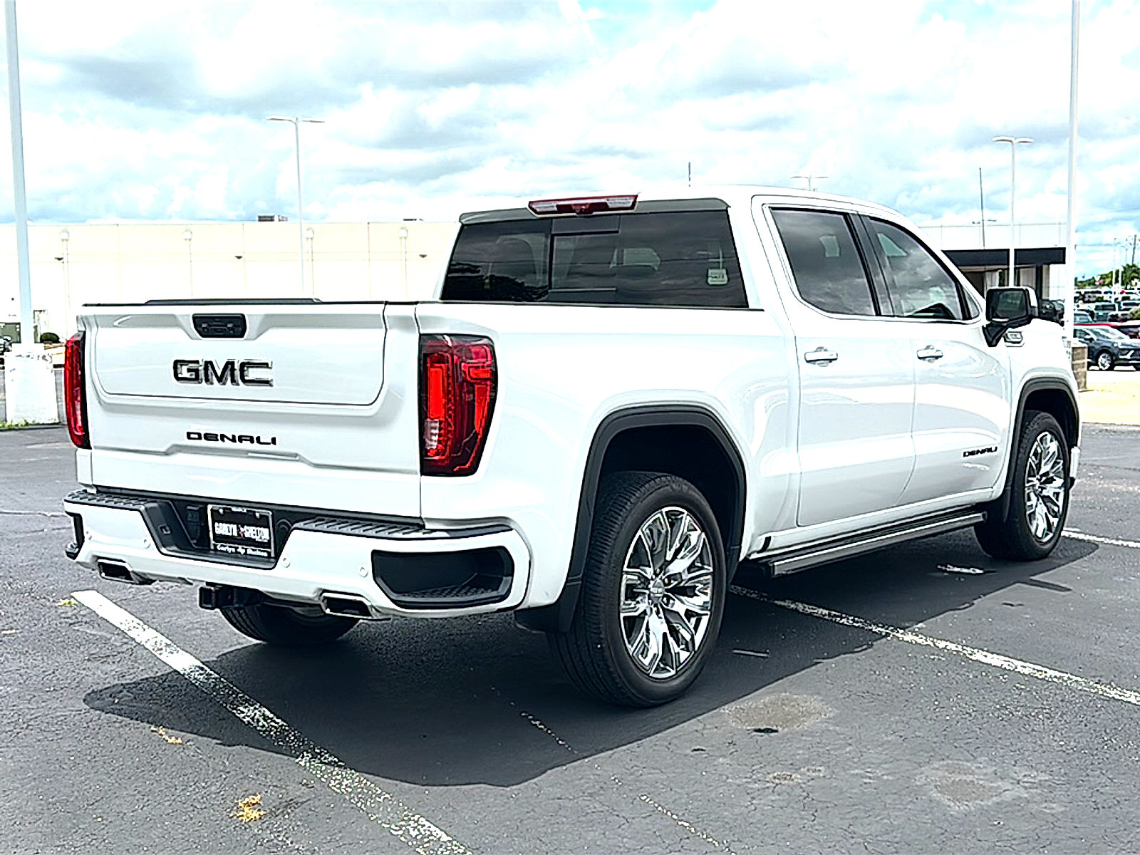 Used 2024 GMC Sierra 1500 Denali w/ Denali Reserve Package RWD image 8