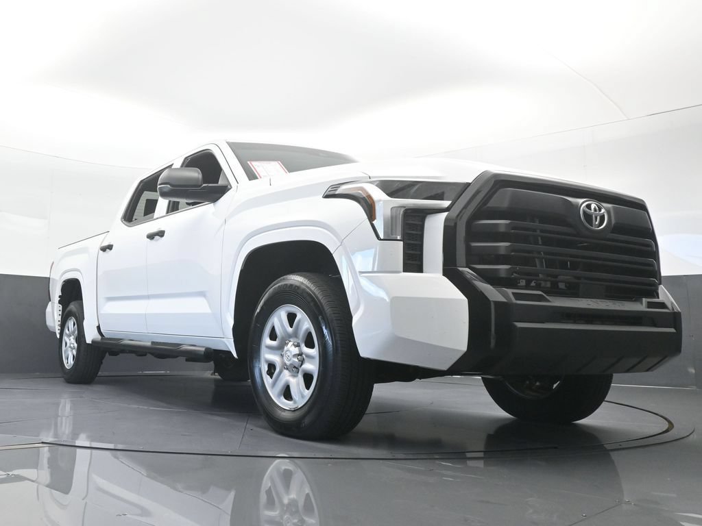 Used 2025 Toyota Tundra SR w/ SR Tow Package AWD/4WD image 58