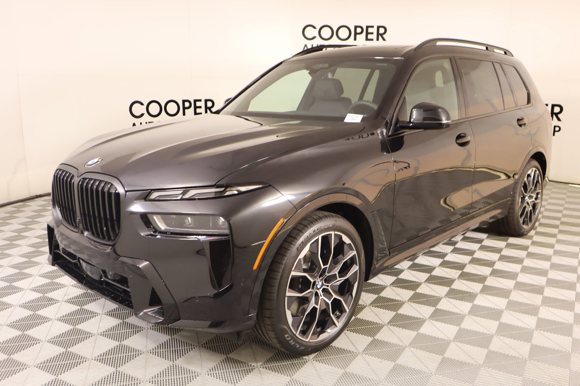 New 2026 BMW X7 xDrive40i w/ M Sport Package image 10