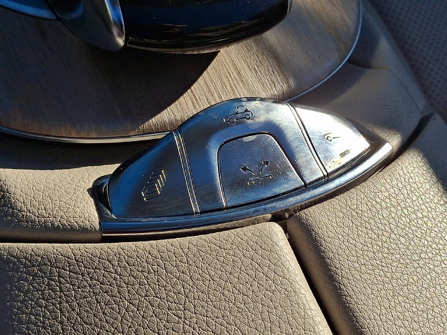 Used 2020 Mercedes-Benz E 450 4MATIC Cabriolet image 25