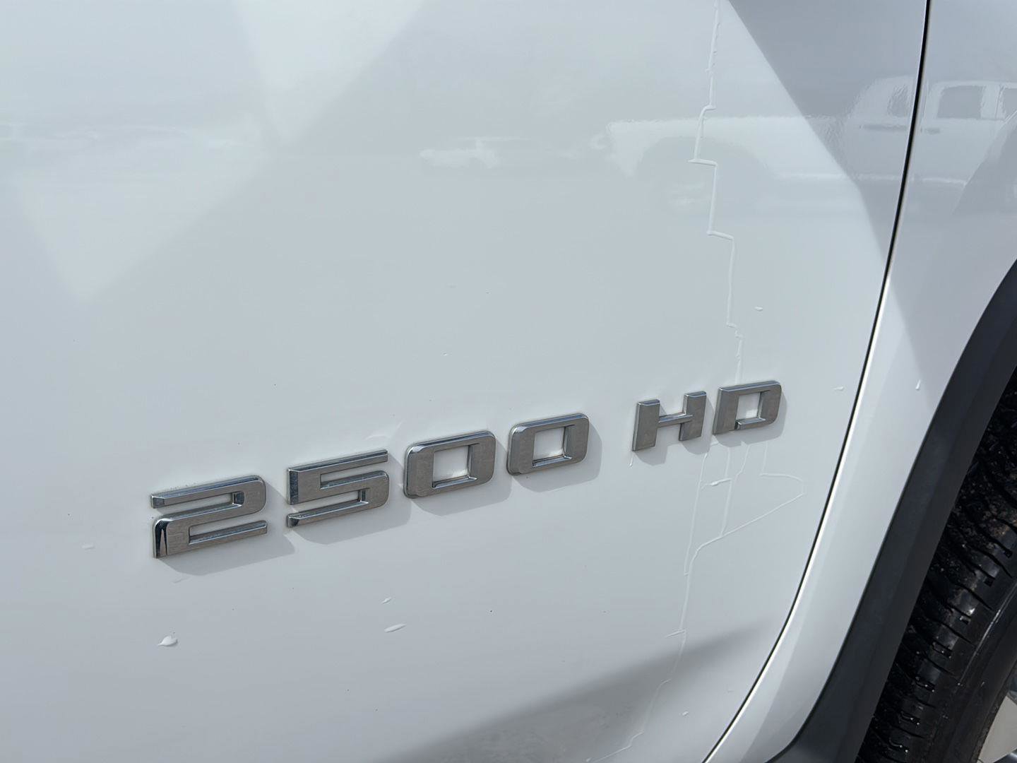 Used 2021 Chevrolet Silverado 2500 Custom w/ Custom Value Package image 15