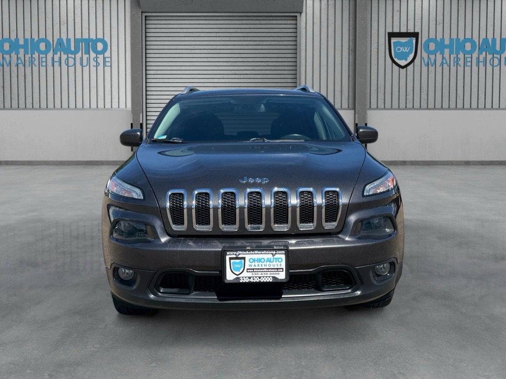 Used 2015 Jeep Cherokee Latitude FWD image 2