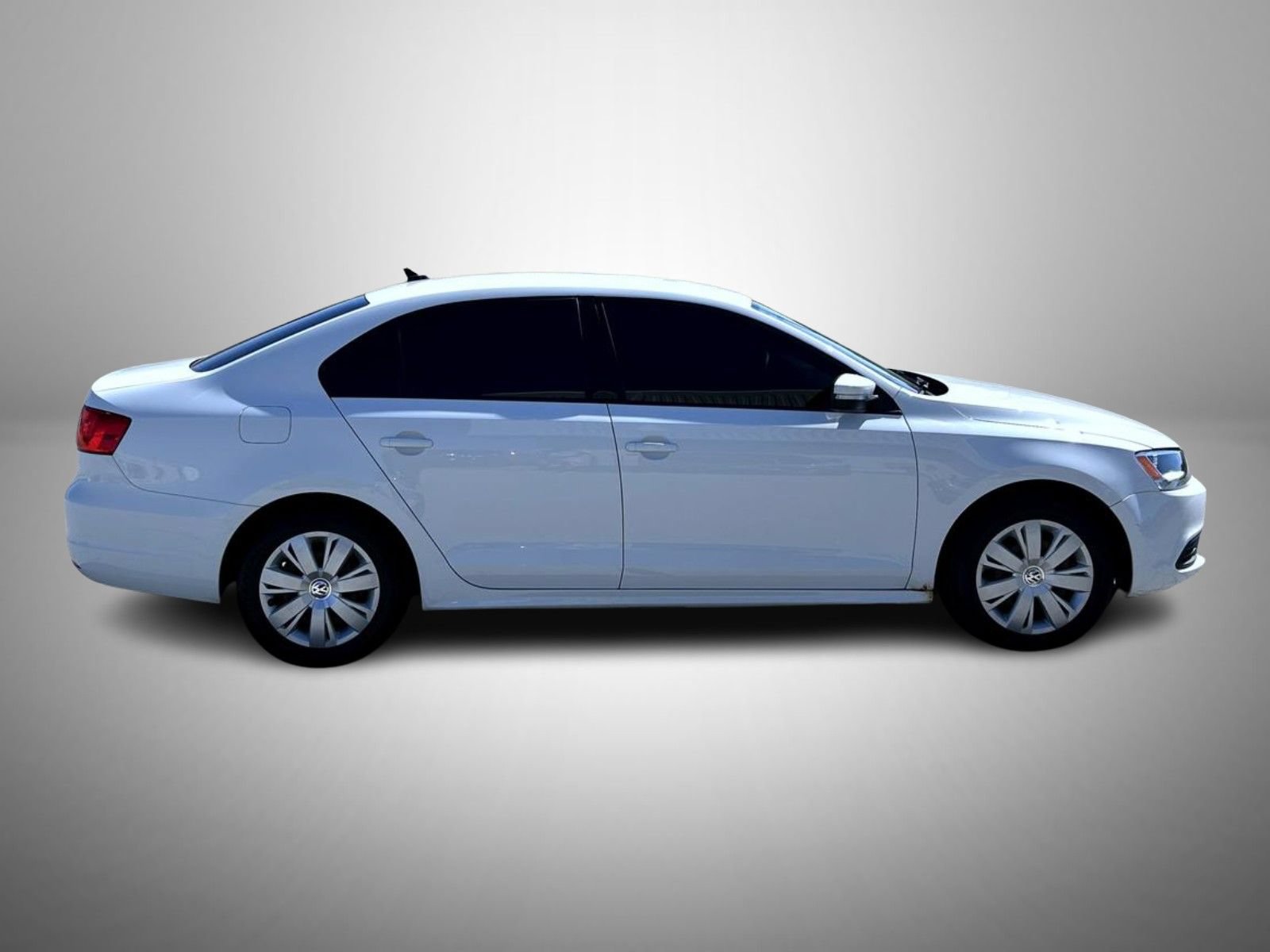 Used 2014 Volkswagen Jetta SE FWD image 3