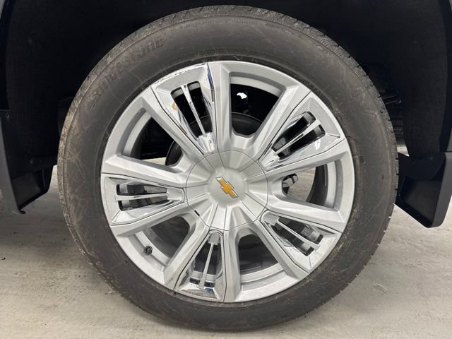 New 2026 Chevrolet Silverado 1500 High Country w/ Technology Package AWD/4WD image 41
