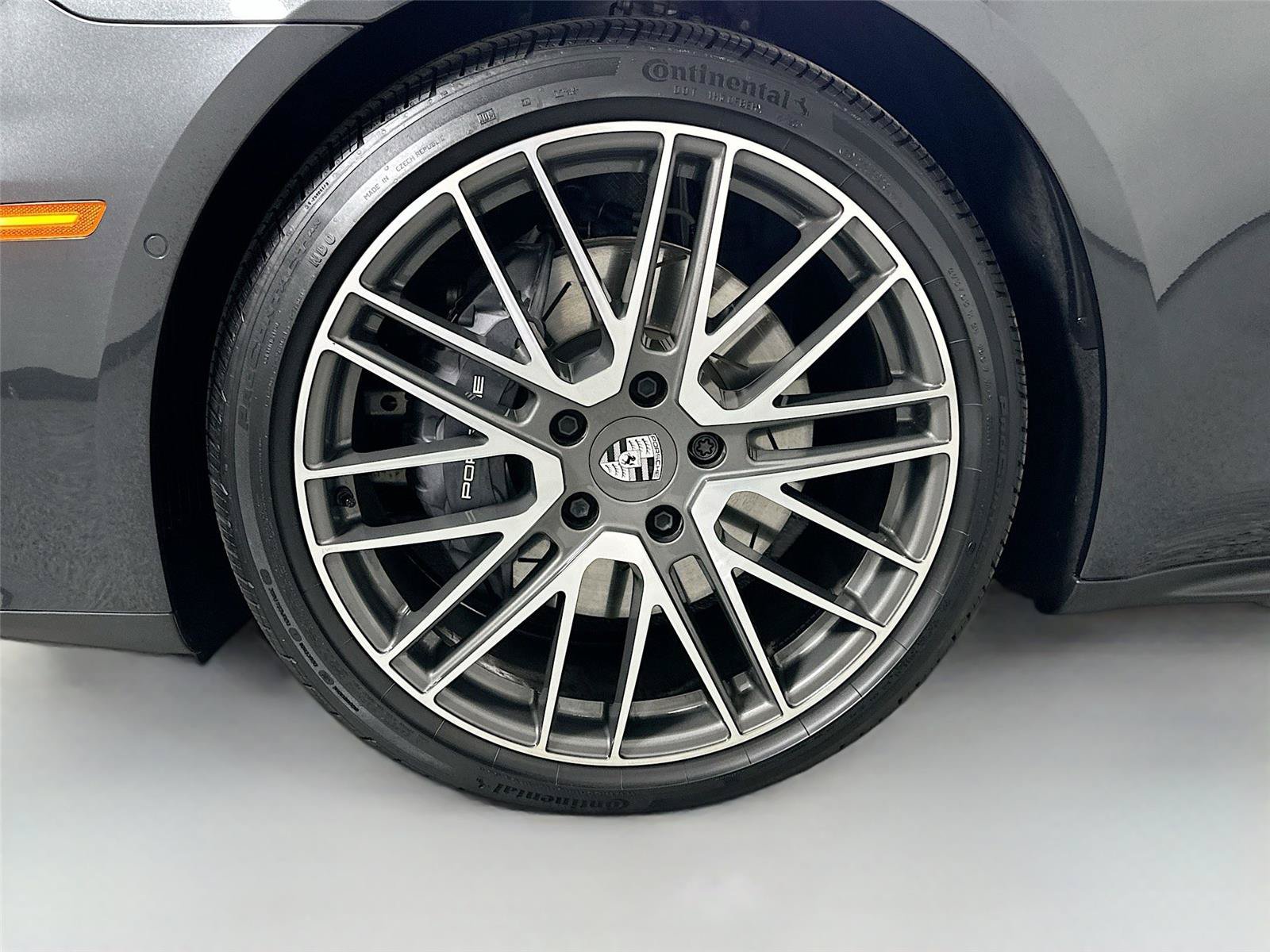 Certified 2024 Porsche Panamera image 11