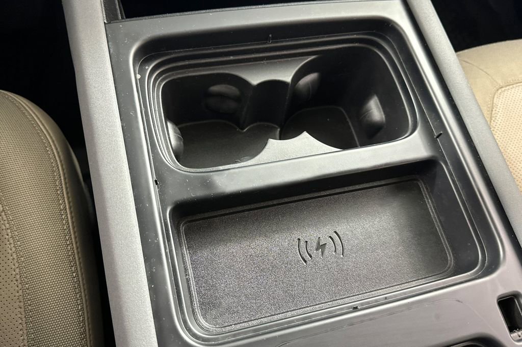 Used 2021 Land Rover Defender 110 S image 34