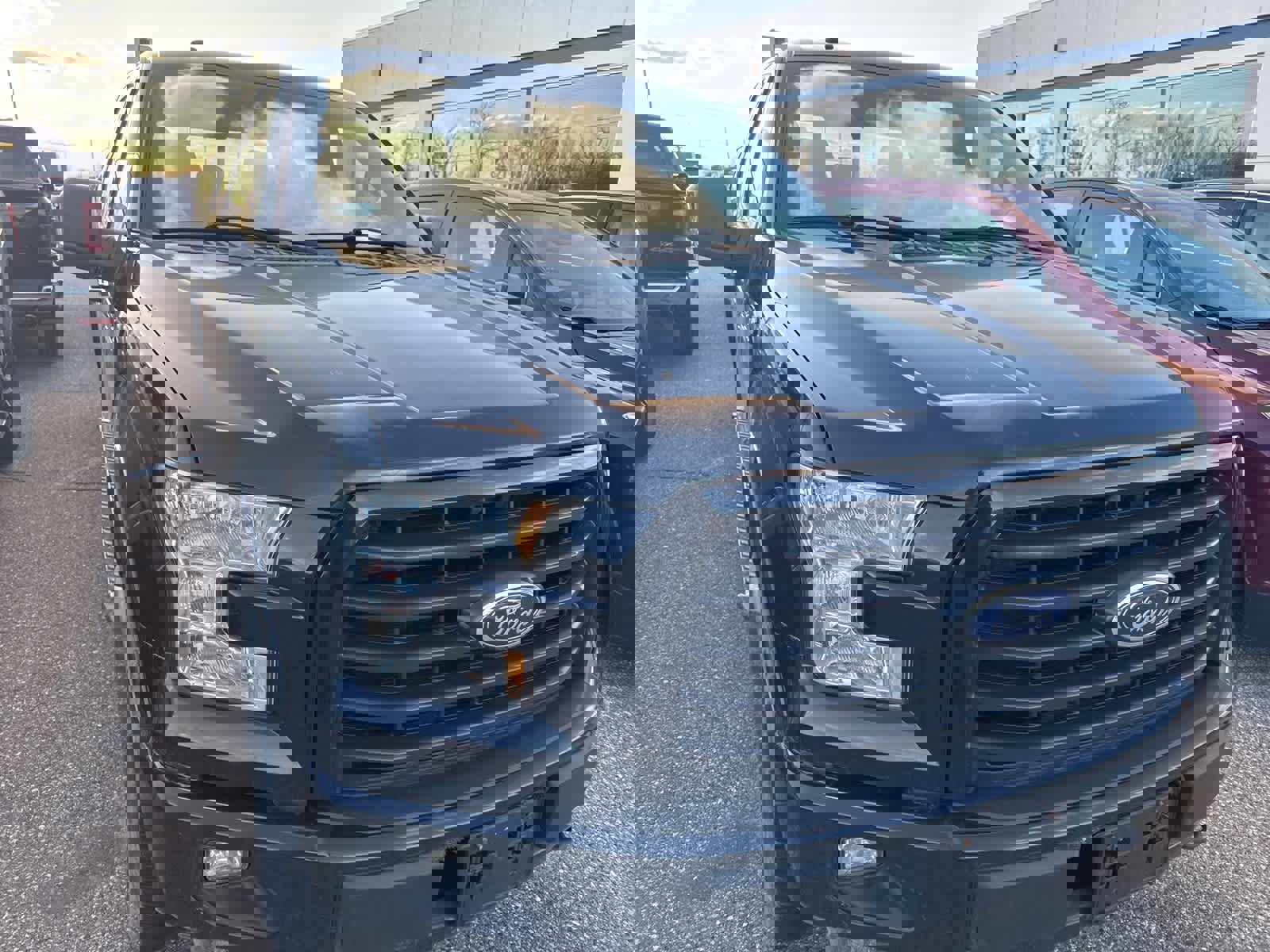 Used 2017 Ford F150 XLT w/ Equipment Group 302A Luxury image 17