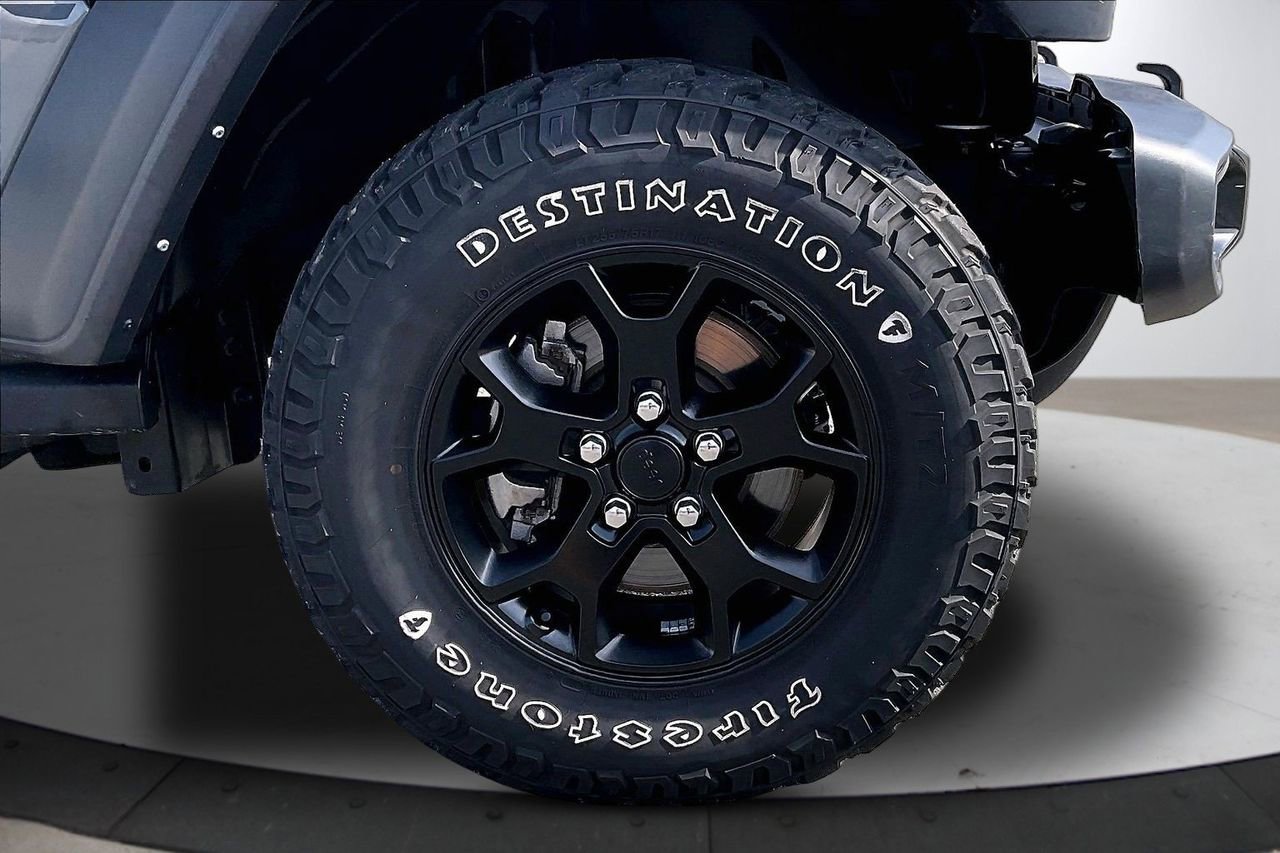 Certified 2023 Jeep Wrangler Willys image 34