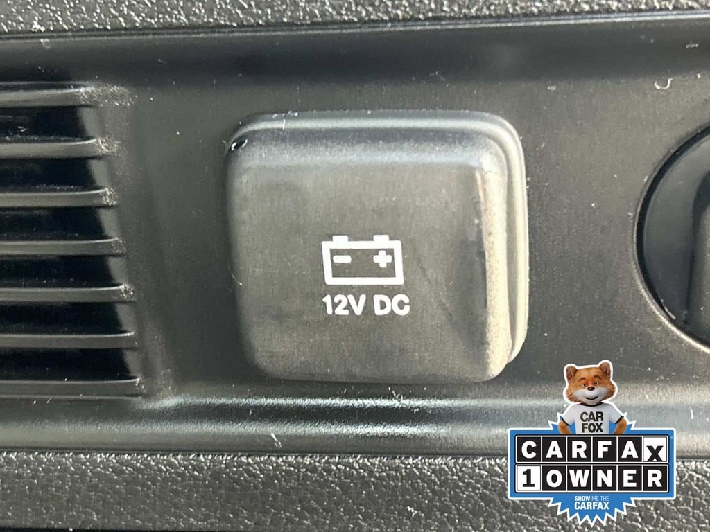 Used 2024 Jeep Wagoneer Series II w/ Flexible Seating Group image 16