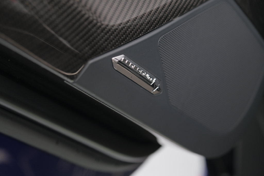 Used 2021 Lamborghini Aventador SVJ AWD/4WD image 44