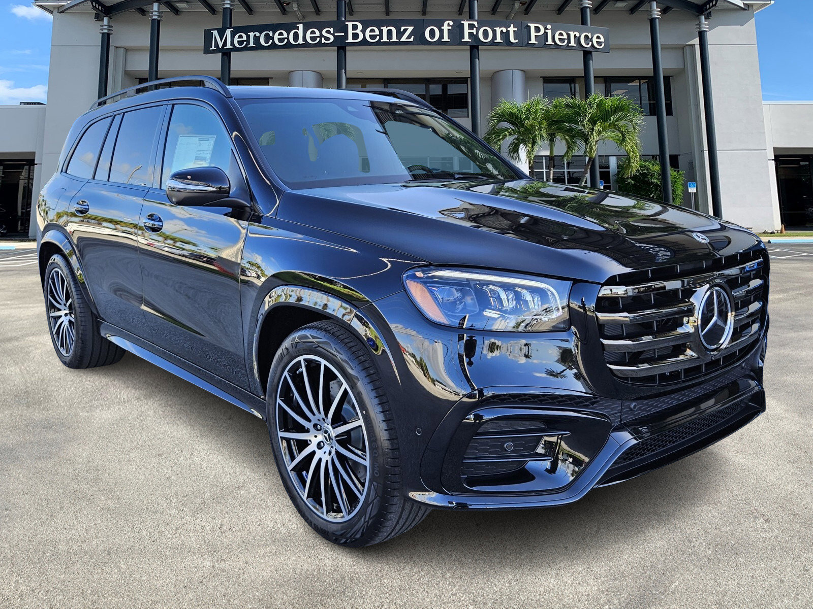 New 2026 Mercedes-Benz GLS 450 4MATIC image 1