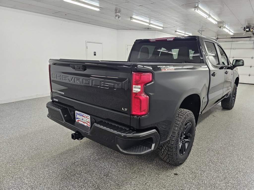 Used 2025 Chevrolet Silverado 1500 LT Trail Boss w/ Protection Package AWD/4WD image 4