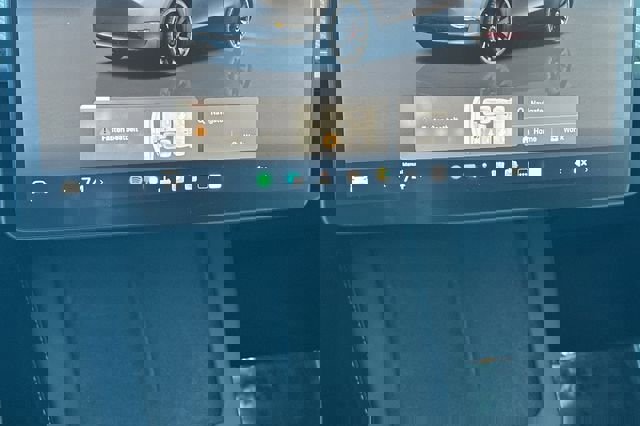 Used 2024 Tesla Model Y Performance image 24