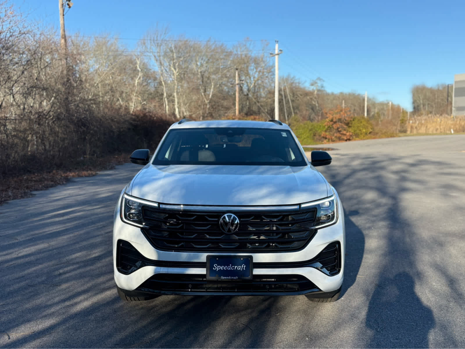New 2026 Volkswagen Atlas Cross Sport SEL R-Line image 2