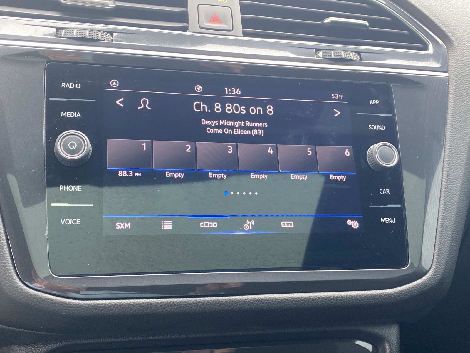 Used 2023 Volkswagen Tiguan SE R-Line image 19