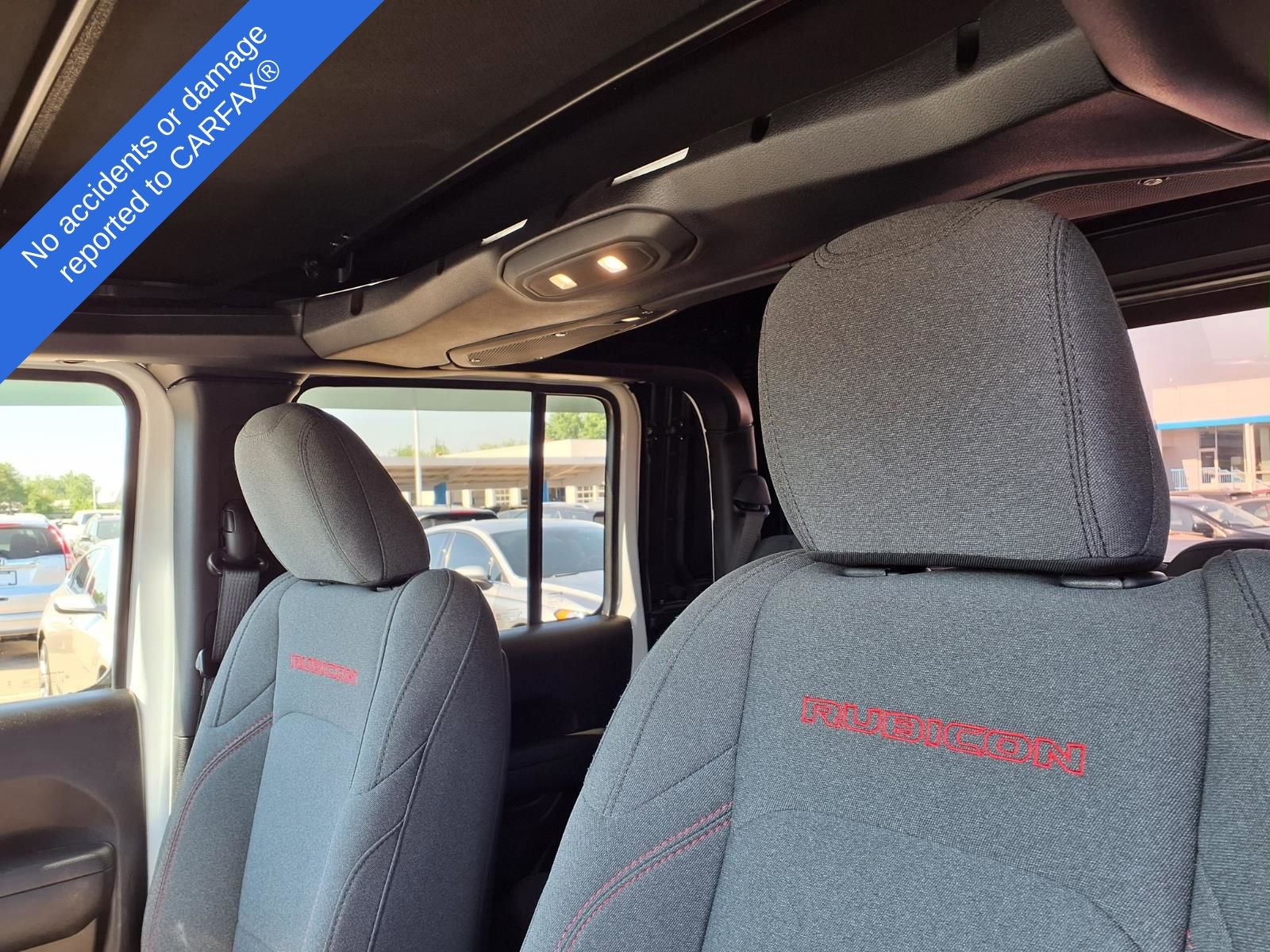 Used 2024 Jeep Gladiator Rubicon w/ Technology Group AWD/4WD image 19